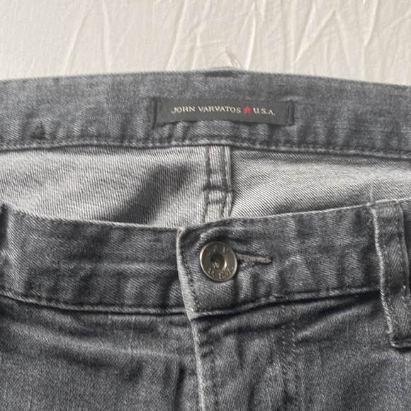 John Varvatos slim fit designer jeans - Picture 2 of 3